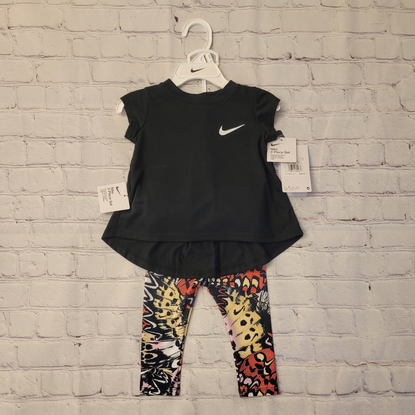 Nike Girls 2 Piece Set