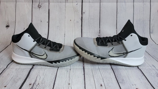 Kyrie Flytrap 4 'Wolf Grey White' CT1972 002